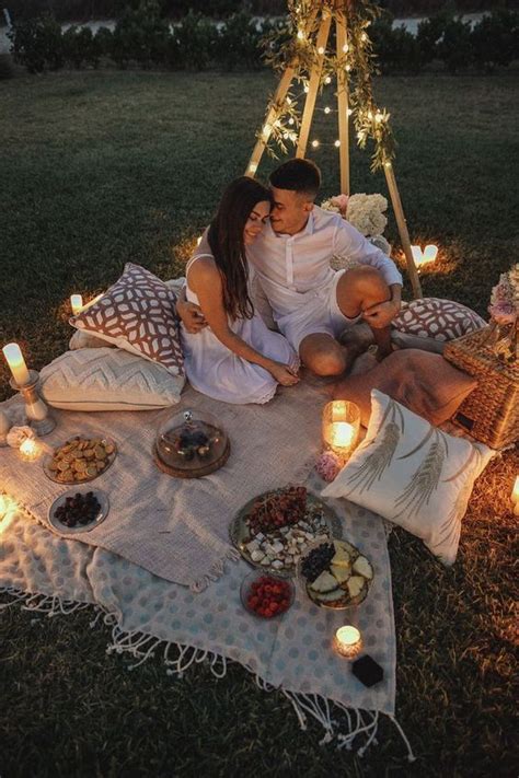 How to Plan a Romantic Picnic Date For You And Your Partner